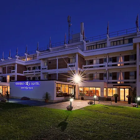 Ξενοδοχείο Garden 3*