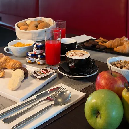 Ξενοδοχείο Garden 3*