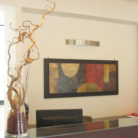 Garden Hotel 3*