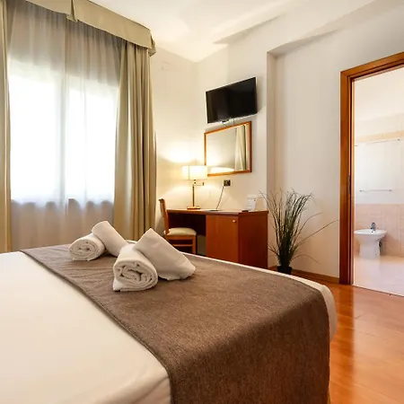 Hotel Garden Latina