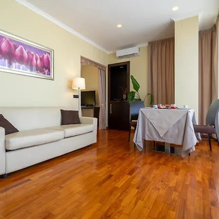 Hotel Garden 3*
