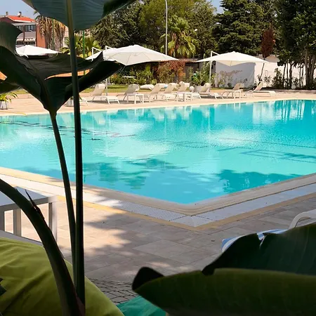 Garden Hotel