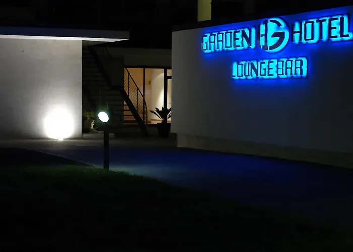 Garden Latina